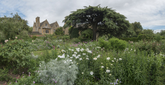 Cotswolds Hidecote Manor Pano